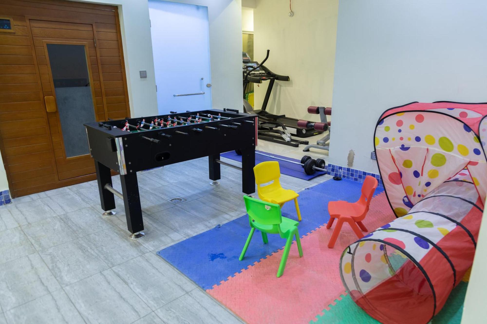 Carawan Hotel 3*